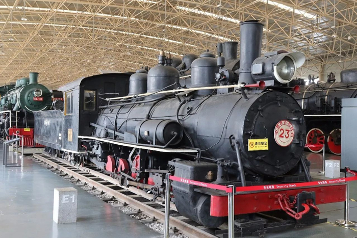  △SN型23号蒸汽机车（资料图）