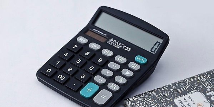 中国造计算器被老外玩成演奏神器 吸粉无数