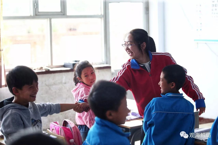 （看法新闻记者探访镇宁堡学校）