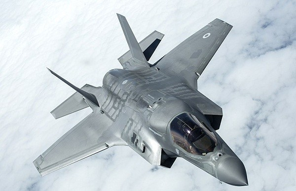 英国皇家海军的F-35B还在美国训练