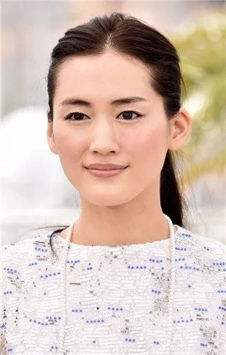 婴儿肥褪去