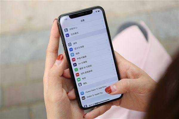 国外网友实测：iPhone X长焦镜头进光需求大降_手机新浪网