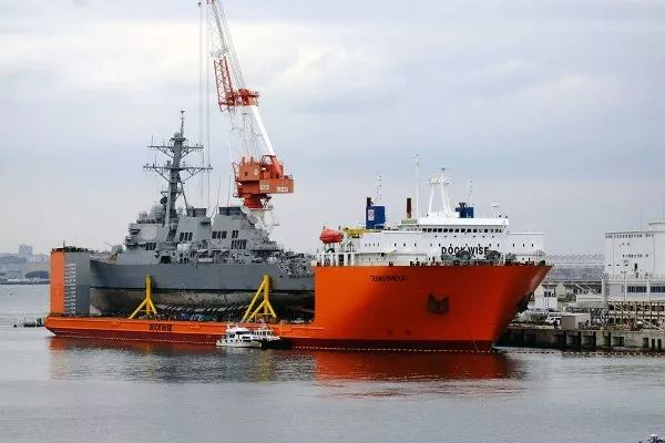  ▲11月27日，返回横须贺海军基地的“菲茨杰拉德”号驱逐舰。（美国《星条旗报》网站）