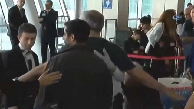 以色列大使被搜身（国土报）