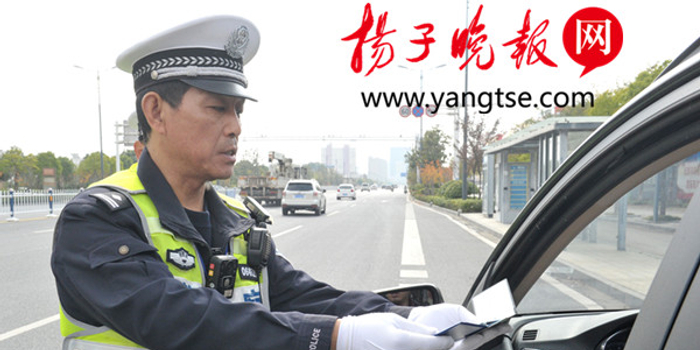 海安交警亮剑执法 警察版李云龙火了