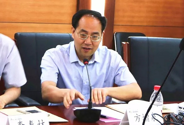 党委组织部常务副部长方增泉宣布任命