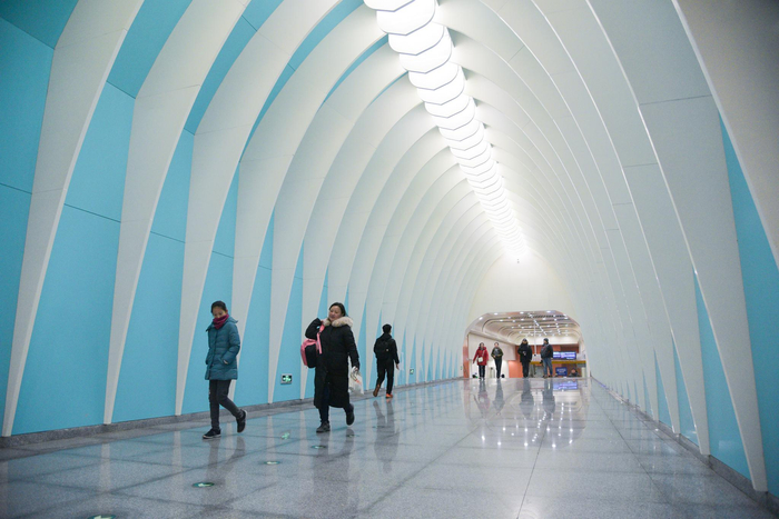 　田村站内通道。摄影/新京报记者 王贵彬&nbsp;