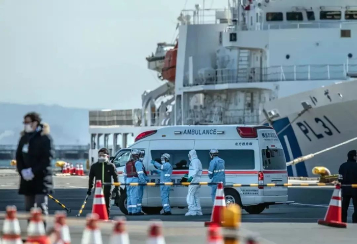 日本邮轮出现肺炎聚集感染！3700人被隔离在“海上监狱”？
