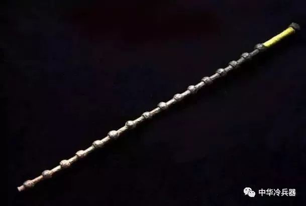 中国古代最强破甲武器——鞭|铁鞭|软鞭|九节鞭|双鞭|铁链_新浪新闻