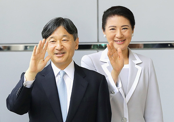 日本天皇德仁与皇后雅子。IC 资料