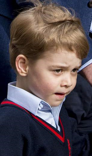 网友说路易像他哥哥乔治王子