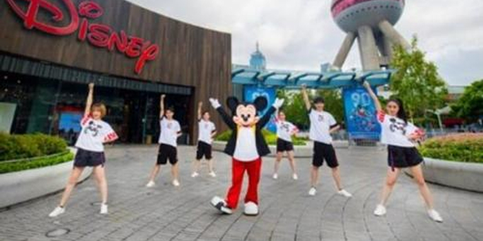 快手获迪士尼米奇独家形象权 引领摇摆舞新潮