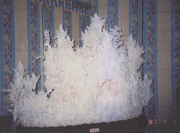 涉案的雕刻工艺品。受访者提供