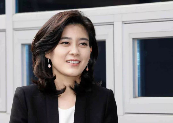 李富真 YouTube视频截图