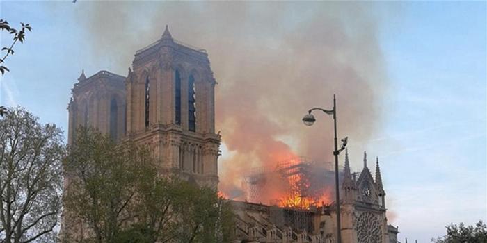 巴黎圣母院遭遇大火 未来三天天气如何?