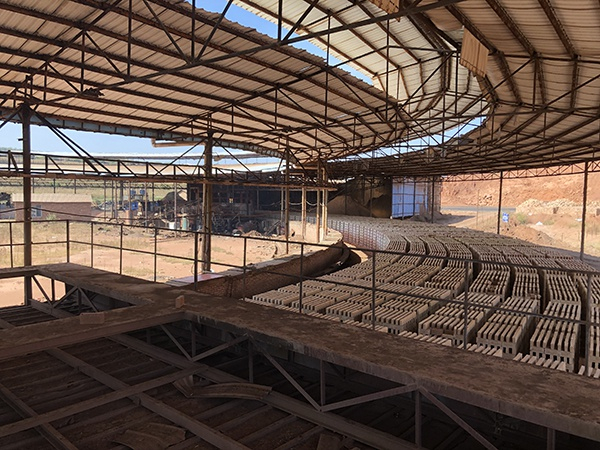 龙马砖厂烧砖基地