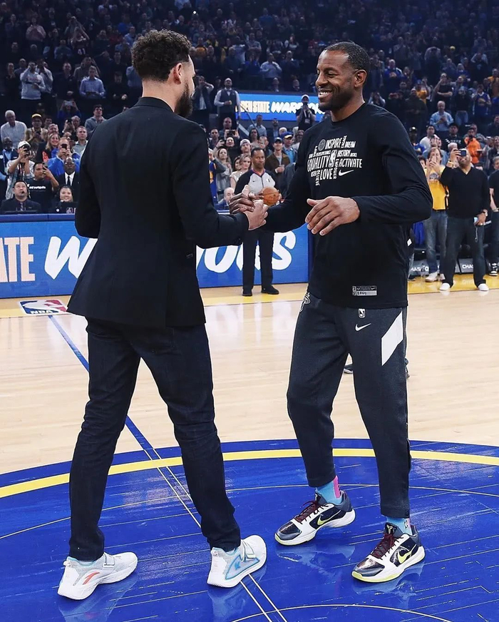 ▲左：克莱·汤普森