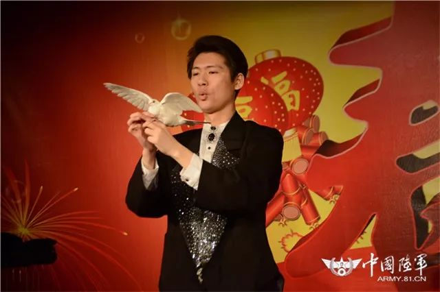 老革命家精神传承_重阳节老干部慰问信_重阳节慰问演出