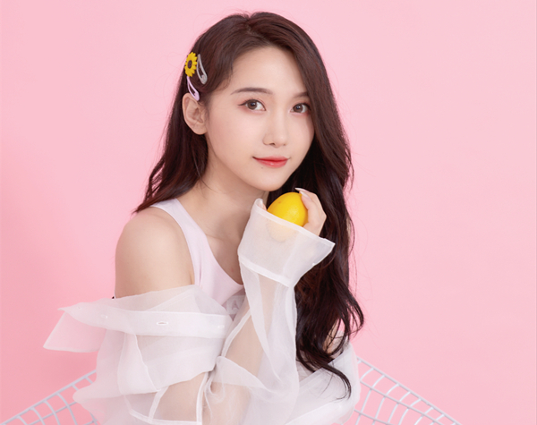  SNH48成员陆婷 图自其微博