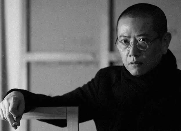 陈丹青：从《局部》到整体，从整体到《局部》|陈丹青|局部|绘画|素描|知识分子_新浪新闻