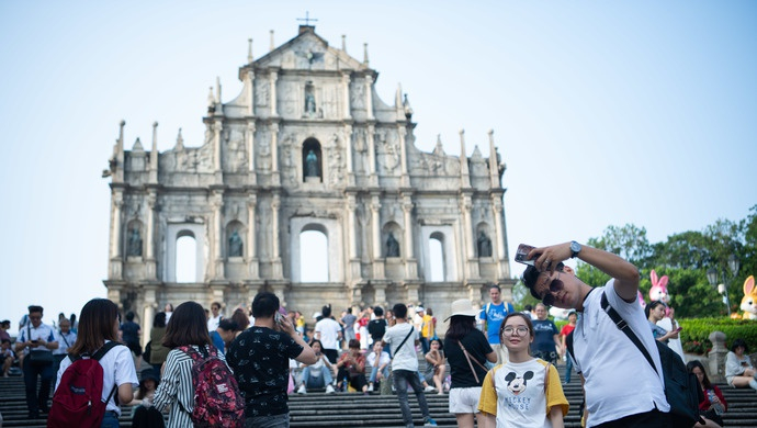  澳门特别行政区新一届管治团队蓄势待发。