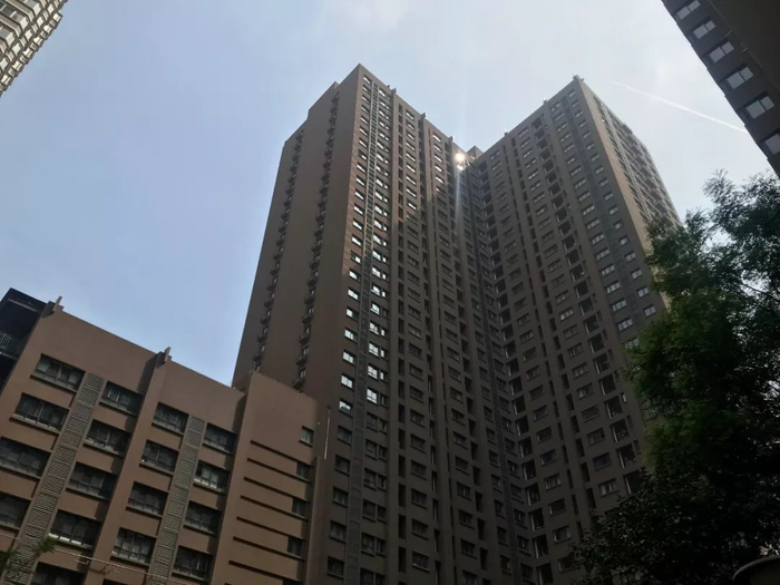 2月26日凌晨3：30，冯洁从17楼一跃而下。新京报记者周小琪&nbsp;摄
