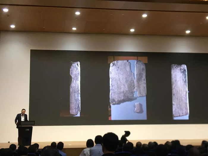 捐赠者林霄先生演讲&nbsp;&nbsp;&nbsp;图片来源：香港近墨堂书法研究基金会