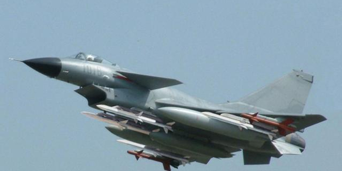 印度空军急着实现现代化?三代机数量不足中国