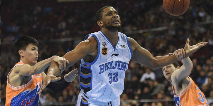 CBA历史上首位总决赛外援MVP,遭广东裁员后