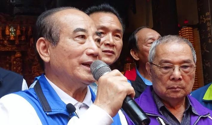 王金平17日接受媒体采访 图源：台湾联合新闻网