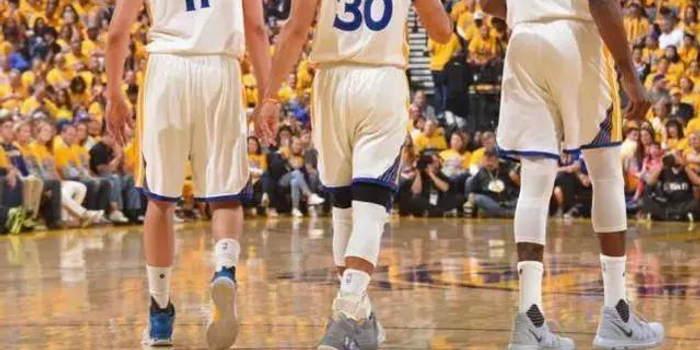 普及知识!NBA一场季后赛中最多可以上场几个