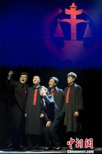 话剧《邹碧华》。　高远 摄