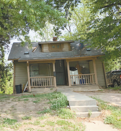 堪萨斯城东部非洲裔社区低矮、破旧的民居。本报记者 张梦旭 图