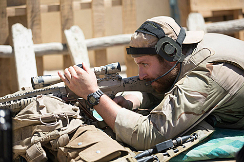 《美国狙击手》剧照（资料图片）