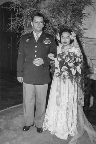 陈香梅与丈夫陈纳德