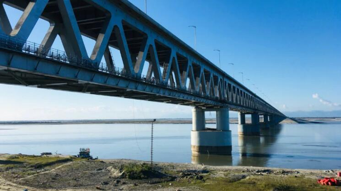 该桥2007年成为国家项目，印度财政部出资75%，其余由铁道部出资（图片来源：今日印度 下同）