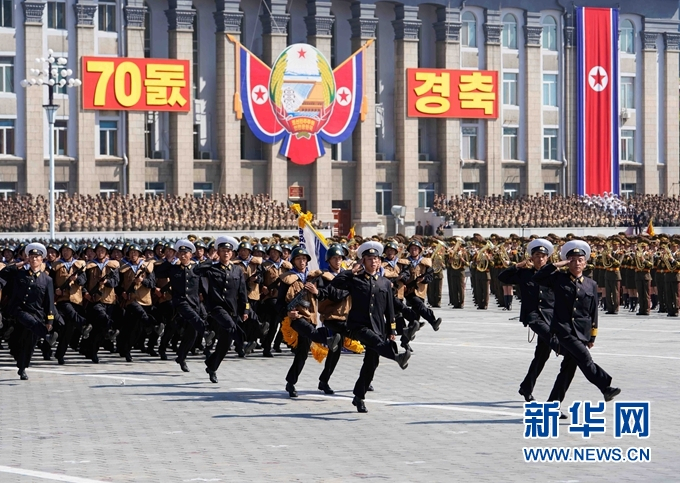 朝鲜建国70周年阅兵 图自新华社