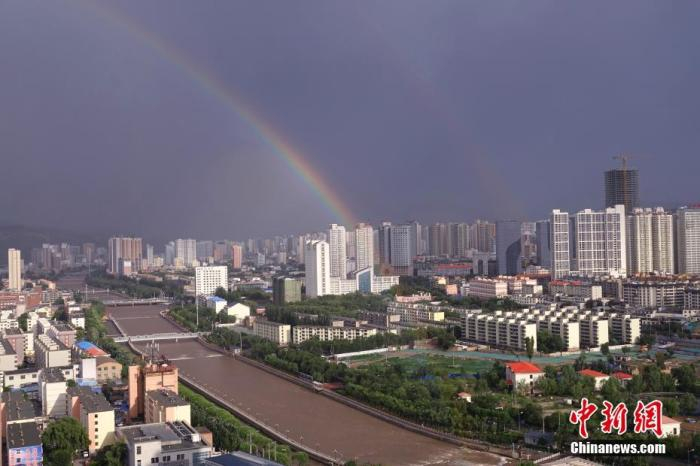 资料图：西宁。中新社记者 央姬卓玛 摄