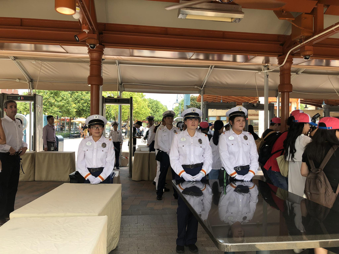 安检现场。摄影：新京报记者&nbsp;李妍