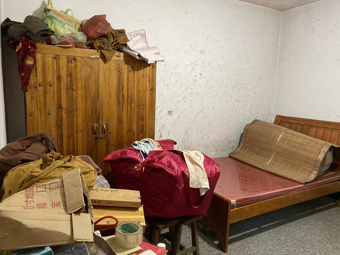 陈贵平和父亲曾经居住的房间。新京报记者 赵朋乐 摄