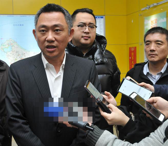 访陆归来的金门县长杨镇浯强调，此行成果相当具体可行，是会让乡亲“非常有感”的成果。（图片来源：台湾“中时电子报”）&nbsp;