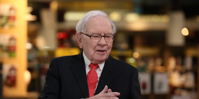 持有苹果股票却不用iPhone 巴菲特自曝用20美