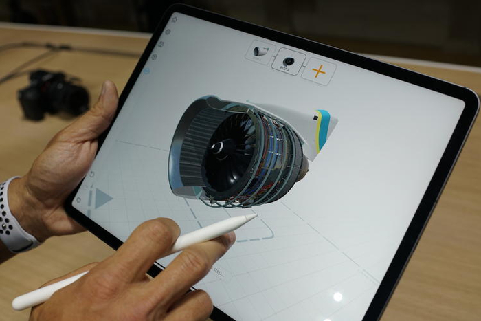 新 iPad Pro 12.9 正面