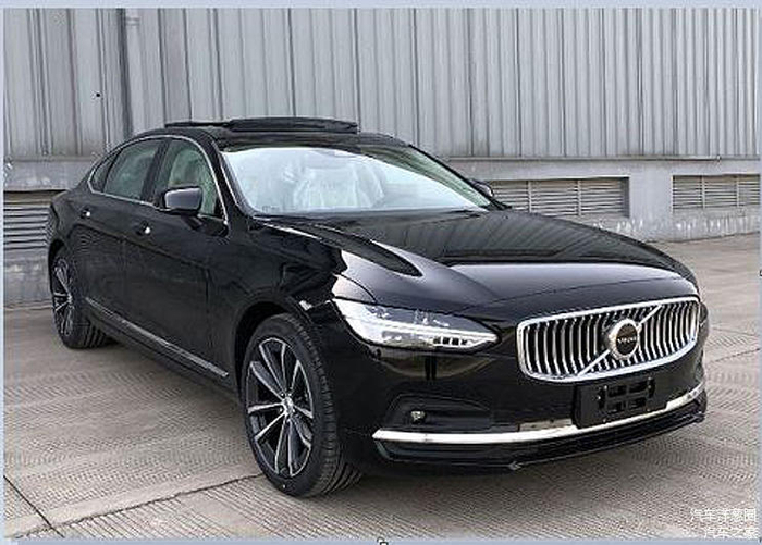 国产新款S90 B5车型前脸