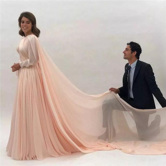 破产的辛德瑞拉Zac Posen！看来裙子再好看，人们买不起也没用