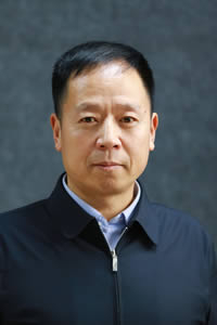  仲廷虎