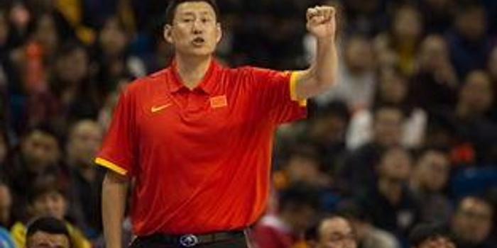 中国男篮红队蓝队合并,李楠任主教练,剑指明年