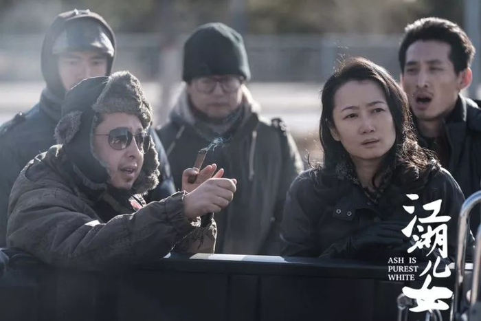 贾樟柯和赵涛，《江湖儿女》片场&nbsp;