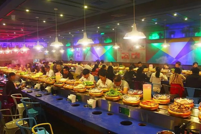 （单人火锅 图片来自unsplash）