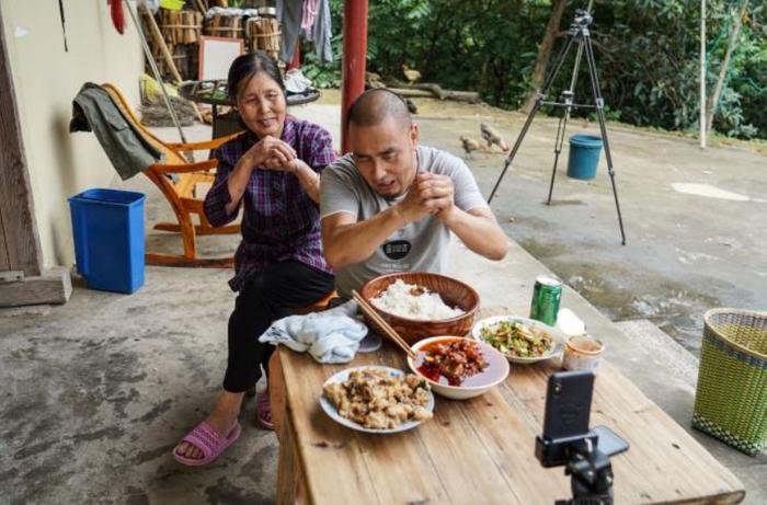 地域突围的快手特色 “没想到河套还有这么多美食”